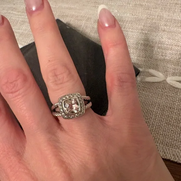 David Yurman ring:
PETITE ALBION® RING - Picture 6 of 6